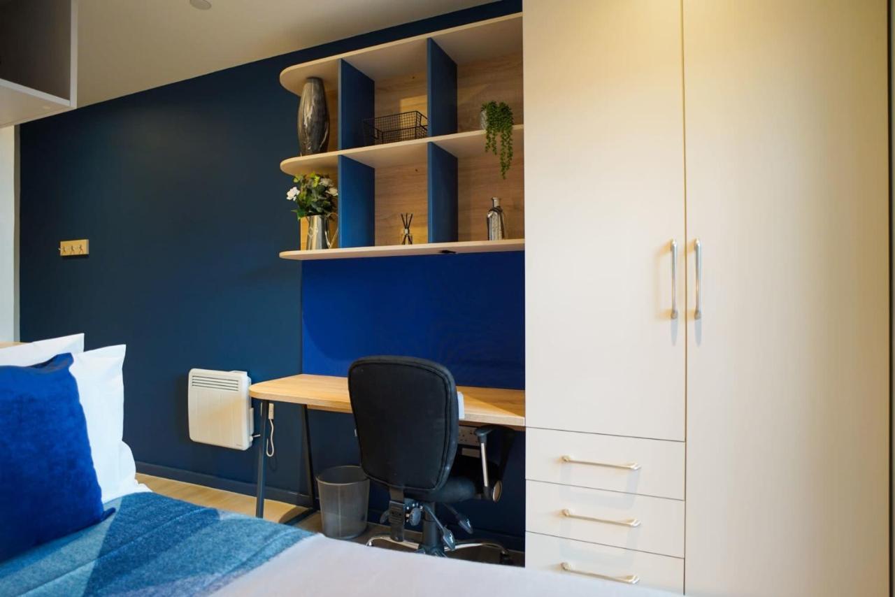 Bright Modern Studios And Private Bedrooms With Shared Kitchen At Straits Meadow Near Edinburgh City Centre Dış mekan fotoğraf