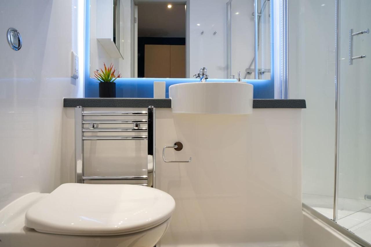 Bright Modern Studios And Private Bedrooms With Shared Kitchen At Straits Meadow Near Edinburgh City Centre Dış mekan fotoğraf