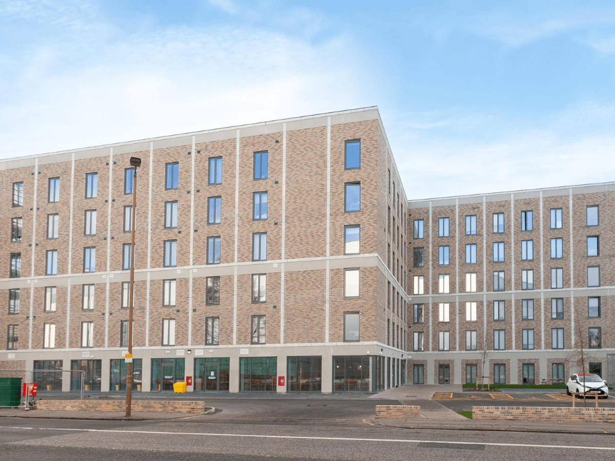 Bright Modern Studios And Private Bedrooms With Shared Kitchen At Straits Meadow Near Edinburgh City Centre Dış mekan fotoğraf