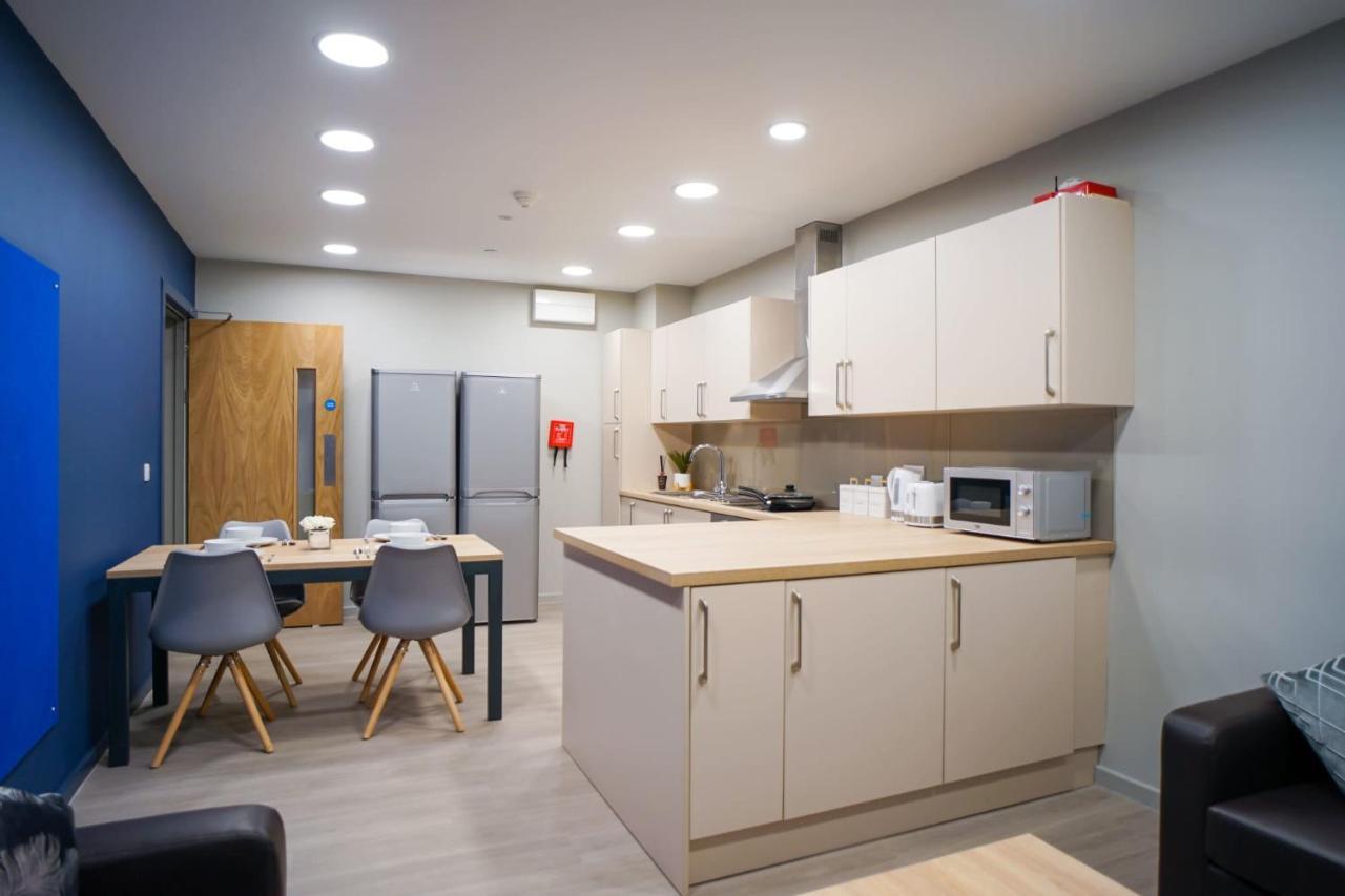 Bright Modern Studios And Private Bedrooms With Shared Kitchen At Straits Meadow Near Edinburgh City Centre Dış mekan fotoğraf